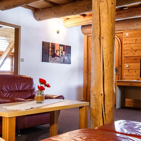 Hotel Grun Mosty u Jablunkova Εξωτερικό φωτογραφία