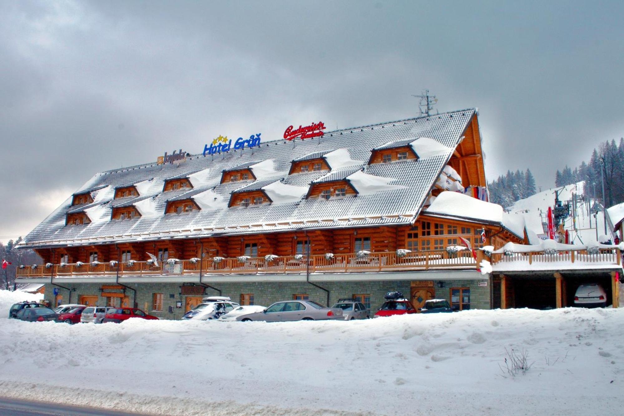 Hotel Grun Mosty u Jablunkova Εξωτερικό φωτογραφία