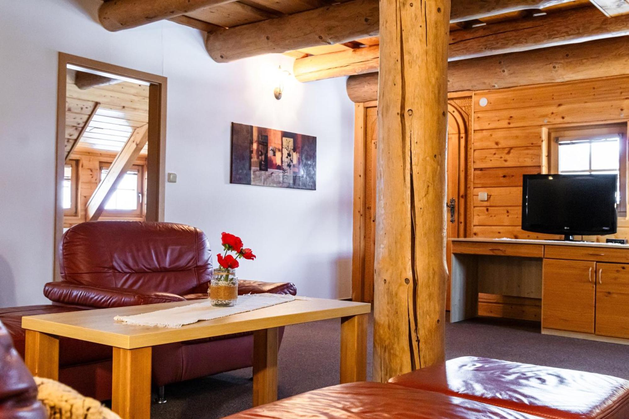 Hotel Grun Mosty u Jablunkova Εξωτερικό φωτογραφία