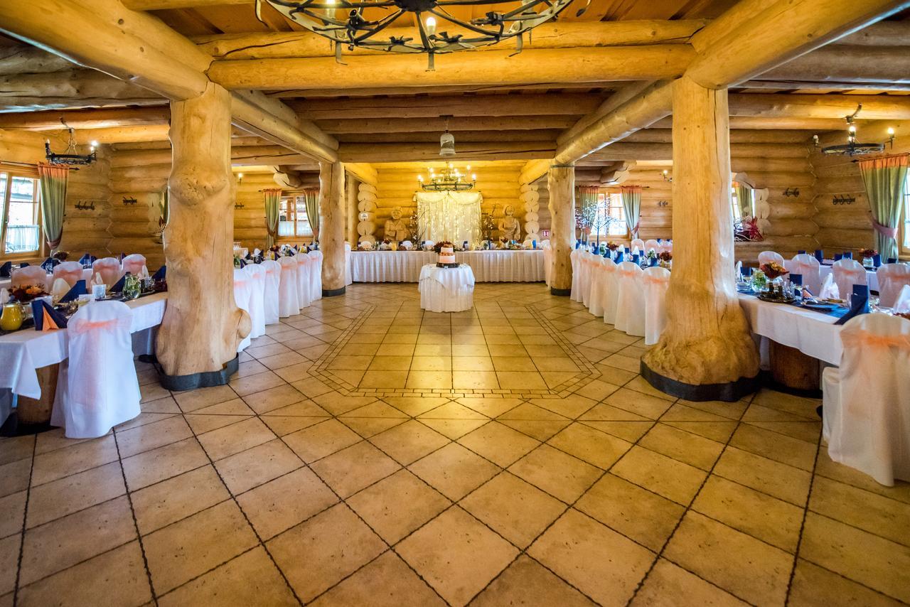 Hotel Grun Mosty u Jablunkova Εξωτερικό φωτογραφία